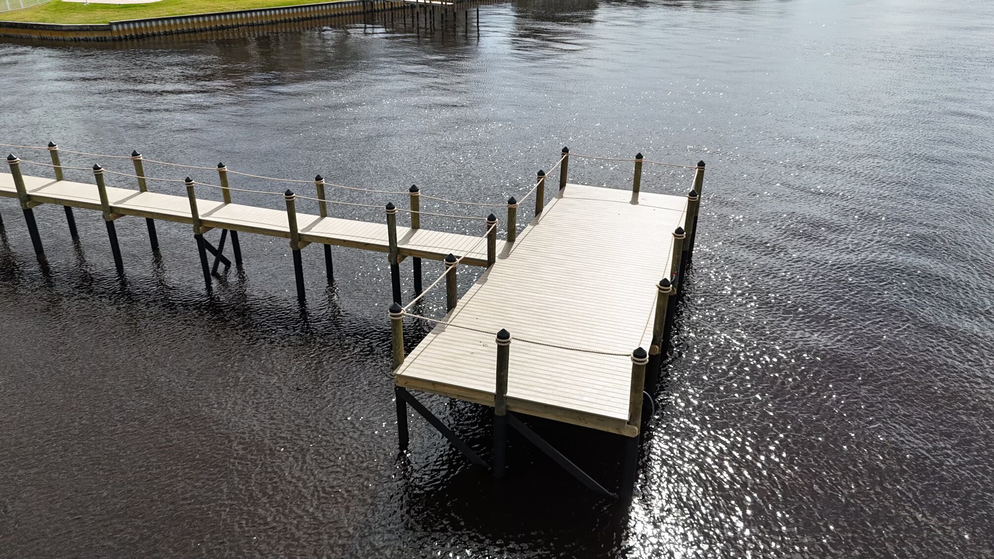 What Are Manatee Protection Zones and How Do They Affect Marine Construction?